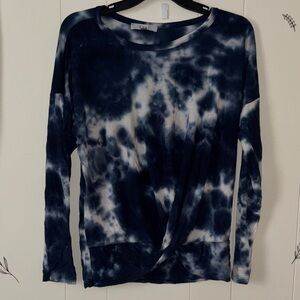 Gaze Navy and White Tie-Dye Long Sleeve Top